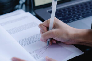 Avoiding-Common-Legal-Problems-dealnotes